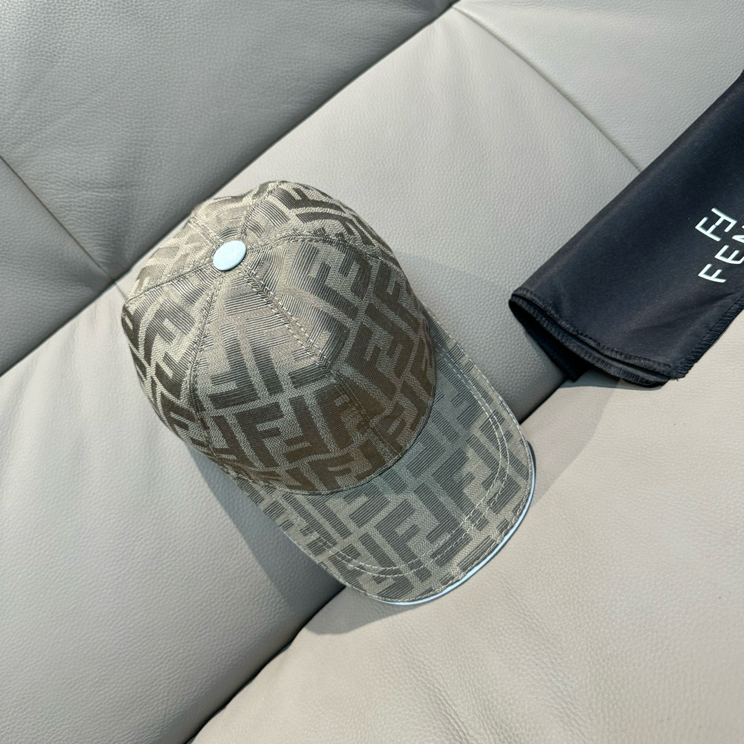 配盒子布袋，Fendi（芬迪）新款原单棒球帽， 双F提花，专柜常年热卖款，口碑极佳，1:1开模订制，原版