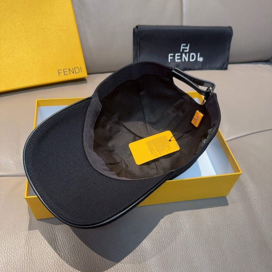 配盒子布袋，Fendi（芬迪）新款原单棒球帽， 双F大刺绣，专柜热卖款中，1:1开模订制，原厂进帆布料+