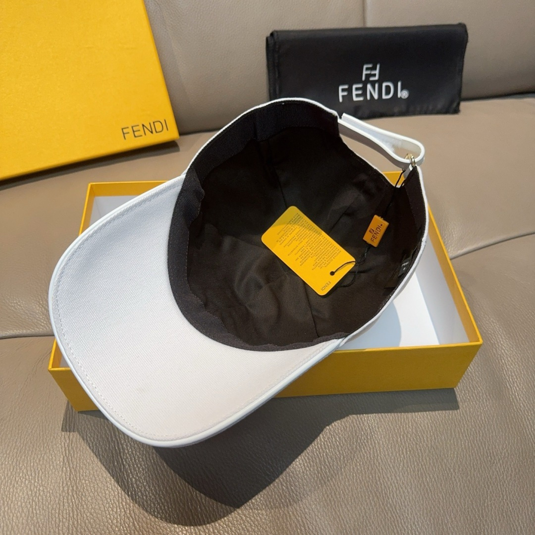 配盒子布袋，Fendi（芬迪）新款原单棒球帽， 双F大刺绣，专柜热卖款中，1:1开模订制，原厂进帆布料+