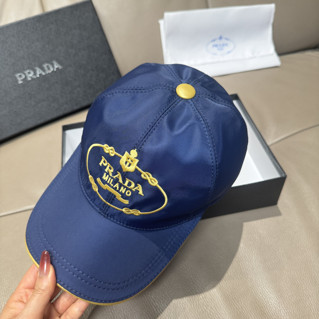 配盒子布袋，Prada(普拉达)新款原单棒球帽， 金丝刺绣，1:1开模订制，原厂金丝线精细刺绣，原版牛津