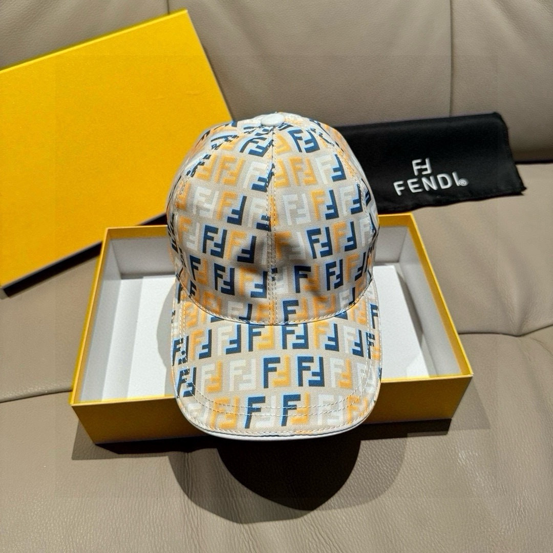 NO:755761,Batch of new models shipped with box bag, Fendi's new original baseball cap, double F jacquard, a perennial bestseller at the counter, excellent reputation, 1:1 mold customization, original jacquard canvas fabric + first layer of cowhide, light and breathable!  The quality is great, the basic head circumference is 56, and the patch is adjustable. The picture above is a must-sell item!  hat straw hat bucket hat baseball cap,hat,fendi,fendi,espadrilles,cowhide,hats19860909批 新款出货 配盒子布袋,Fendi（芬迪）新款原单棒球帽, 双F提花,专柜常年热卖款,口碑极佳,1:1开模订制,原版提花帆布料+头层牛皮,轻盈透气！质量超赞,基础头围56,贴片可调节.上图必卖款！ 帽子草帽渔夫帽棒球帽,帽子,fendi,fendi,espadrilles,cowhide,hats,hat