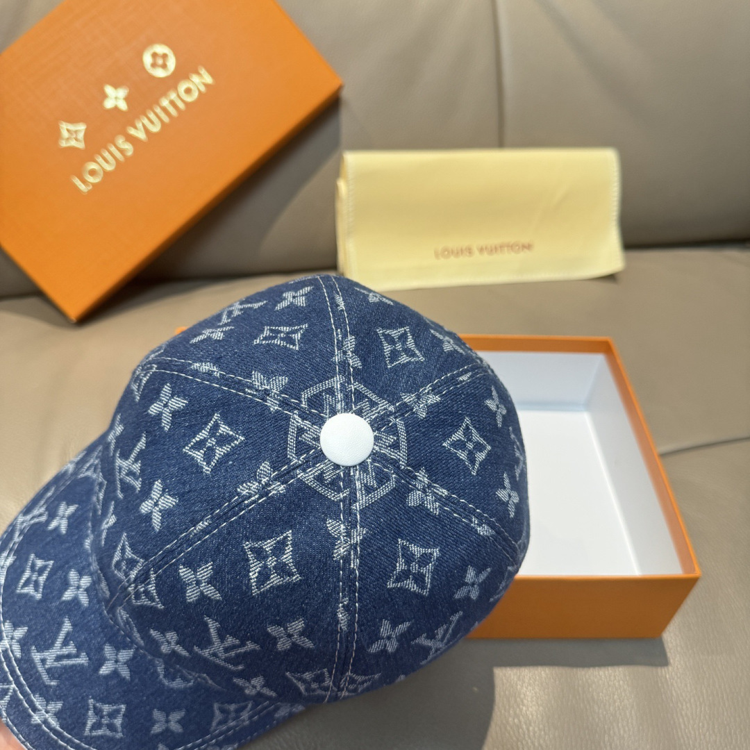 配盒子布袋，LV路易威登新款原单棒球帽，LV牛仔提花，专柜1:1开模订制，原版帆布面料+头层牛皮，轻盈透