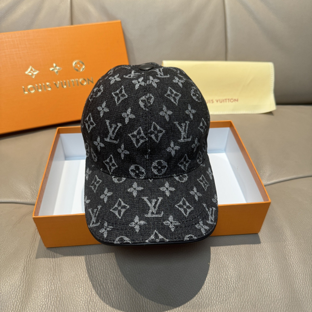 配盒子布袋，LV路易威登新款原单棒球帽，LV牛仔提花，专柜1:1开模订制，原版帆布面料+头层牛皮，轻盈透