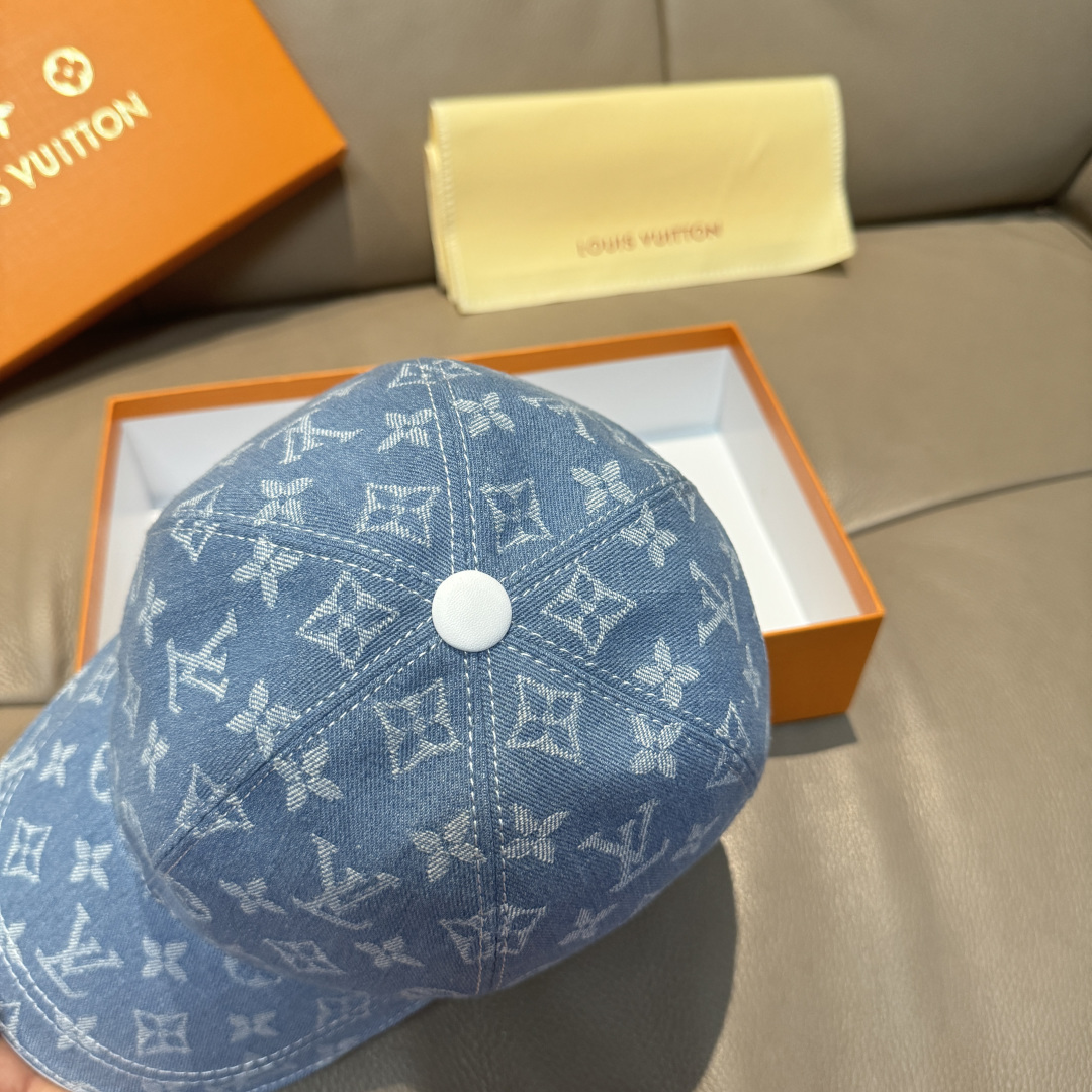 配盒子布袋，LV路易威登新款原单棒球帽，LV牛仔提花，专柜1:1开模订制，原版帆布面料+头层牛皮，轻盈透