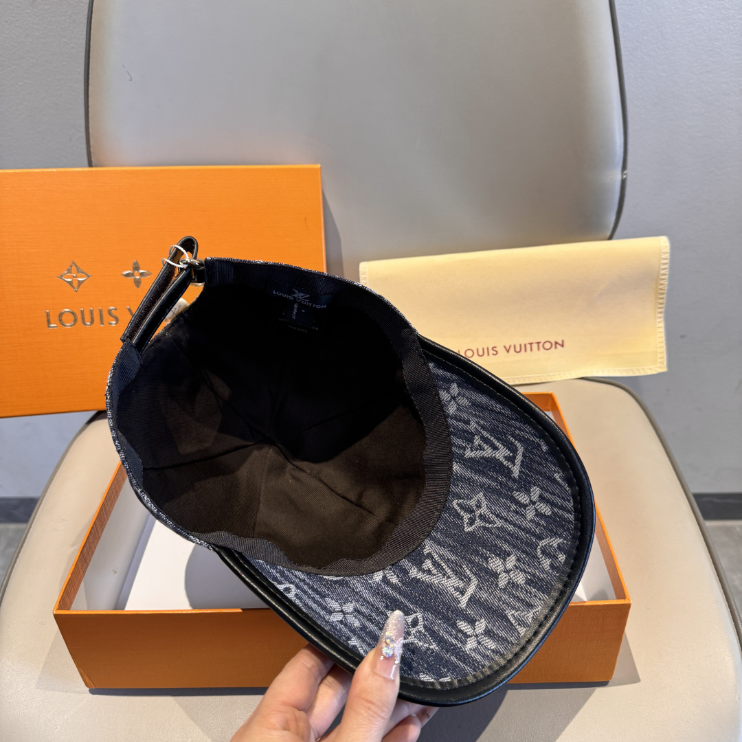 配盒子布袋，LV路易威登新款原单棒球帽，LV牛仔提花，专柜1:1开模订制，原版帆布面料+头层牛皮，轻盈透