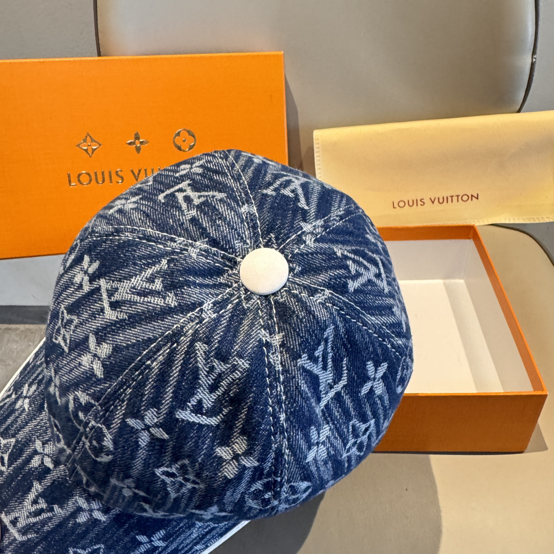 配盒子布袋，LV路易威登新款原单棒球帽，LV牛仔提花，专柜1:1开模订制，原版帆布面料+头层牛皮，轻盈透
