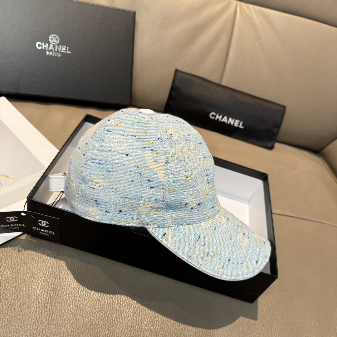 配包装布袋，Chanel(香奈儿)新款原单棒球帽， 呢料暗纹双C,专柜1:1开模订制，原版进口呢料+头层
