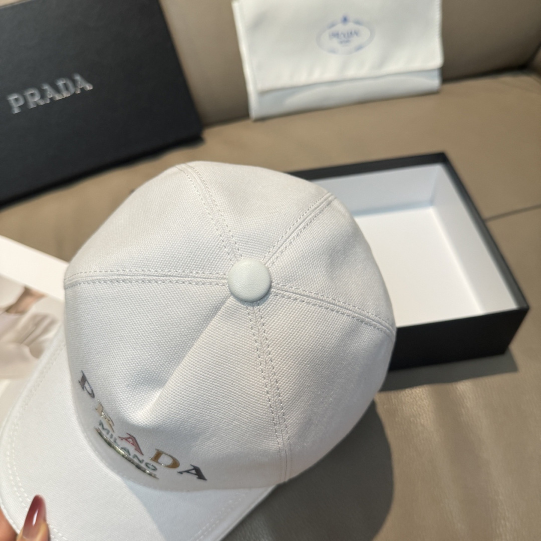 配盒子布袋，Prada(普拉达)新款原单棒球帽， 印字logo，专柜1:1开模订制，原版帆布布料+头层牛