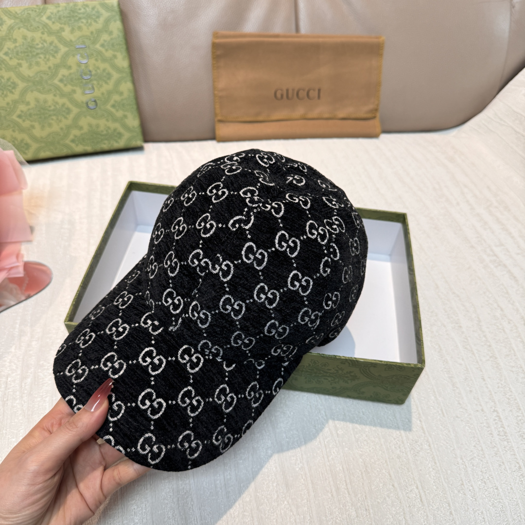 官网新款出货配包装布袋，Gucci古奇2025秋冬新款原单棒球帽， 尼绒双G提花，专柜1:1开模订制，完