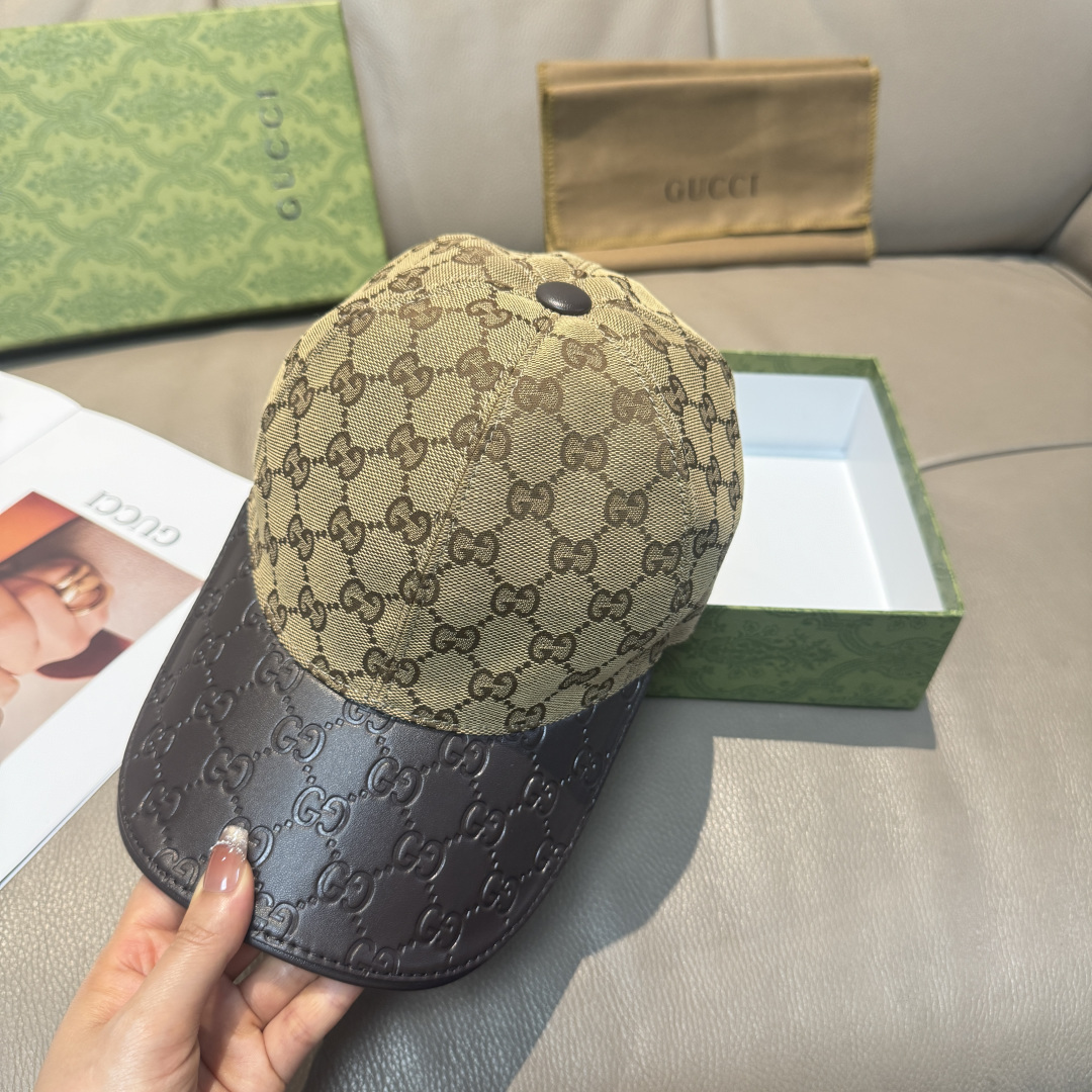 配盒子布袋，Gucci(古奇)经典原单棒球帽，小双G牛皮拼接，1:1开模订制，质量超赞！帽檐头层牛皮压花