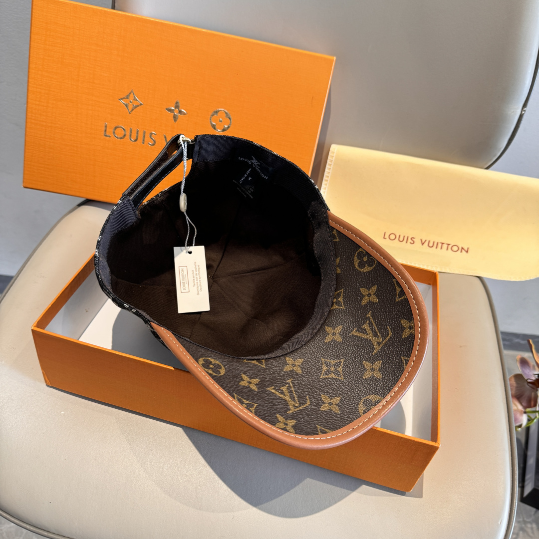 新款出货！配盒子布袋，LV(路易威登)新款原单棒球帽，老花拼接，1:1开模订制，原版纯棉布料+专柜老花布