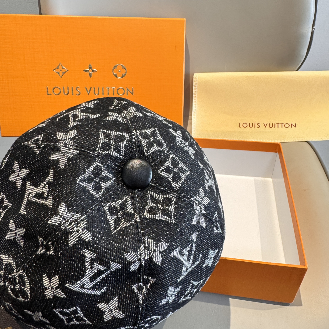 新款出货！配盒子布袋，LV(路易威登)新款原单棒球帽，老花拼接，1:1开模订制，原版纯棉布料+专柜老花布