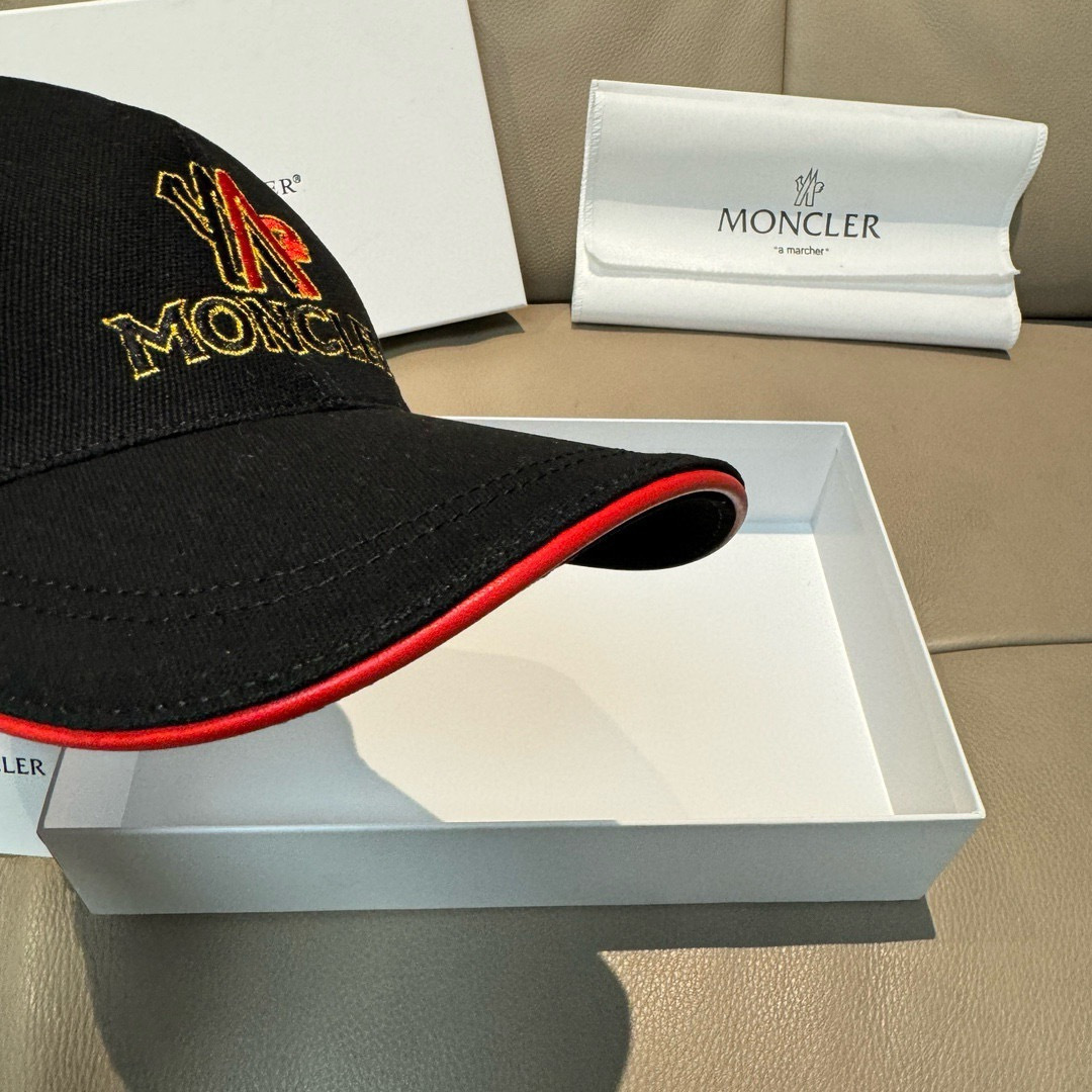 配包装布袋，Moncler蒙口新款原单棒球帽，专柜1:1开模订制，全新立体刺绣，原版帆布料+头层牛皮，纯