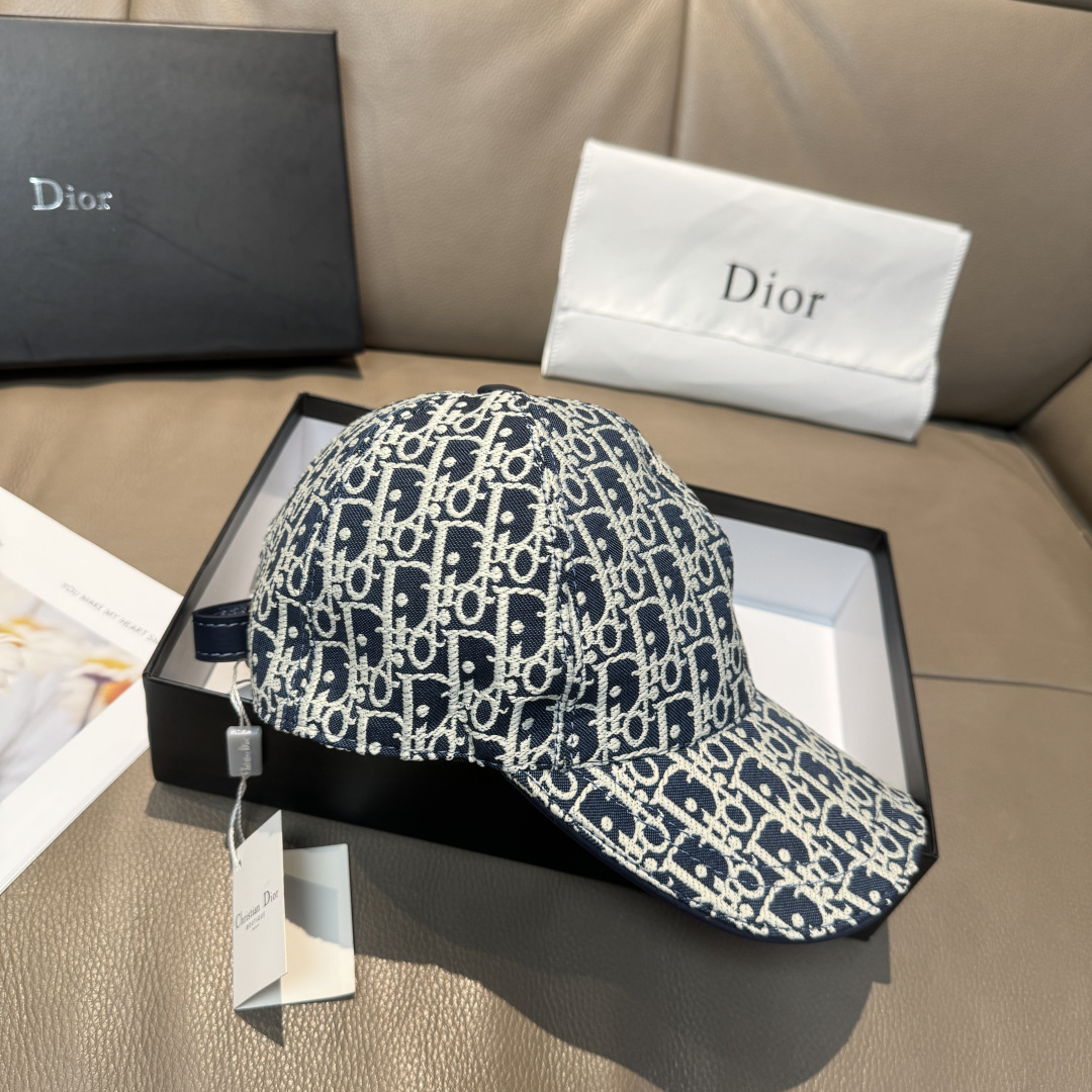 配盒子布袋，Dior(迪奥)新款原单棒球帽， Dior老花，复古韵味十足，专柜断货热门，1:1开模订制，