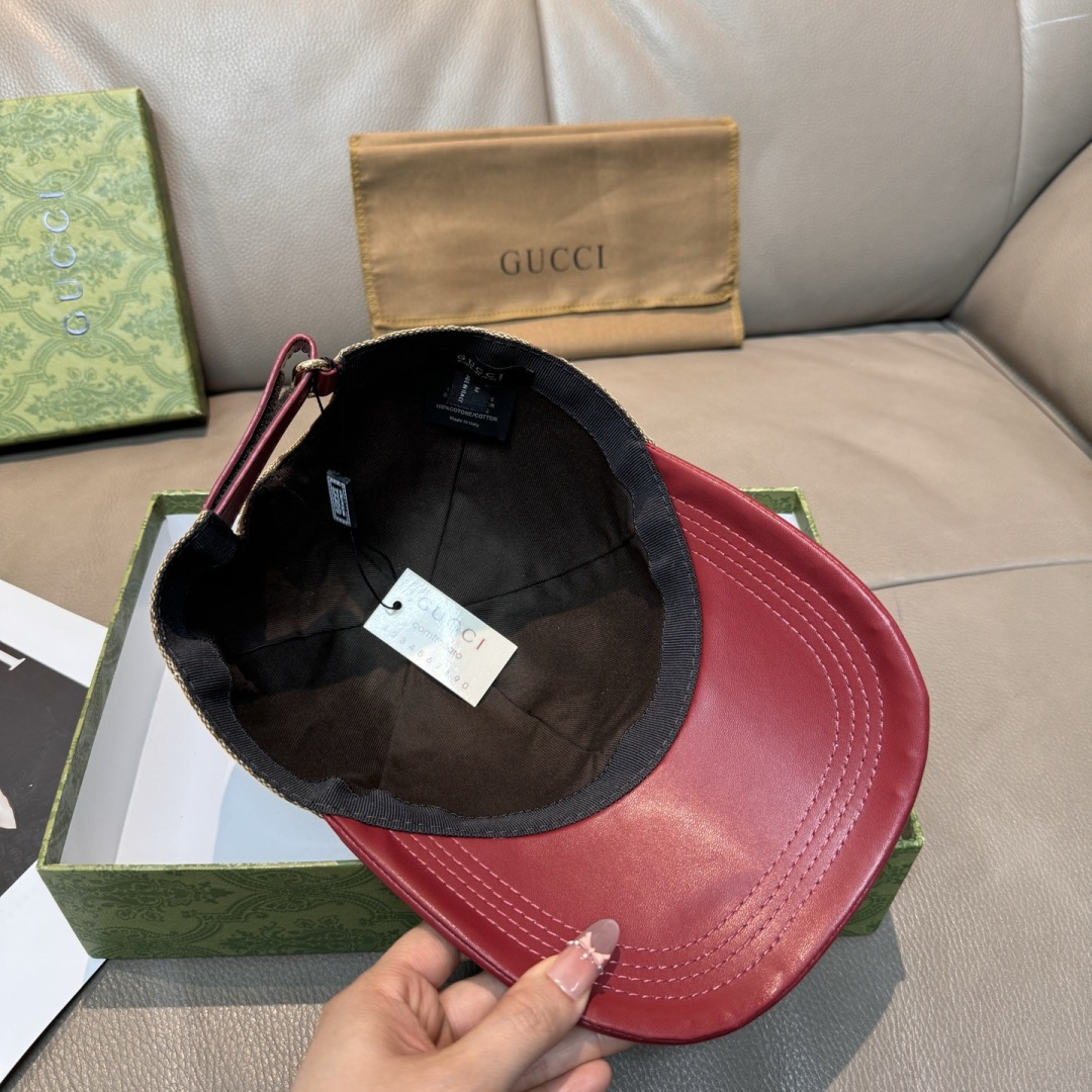 配盒子布袋，Gucci(古奇)新款原单棒球帽，小双G牛皮拼接，1:1开模订制，质量超赞！帽檐拼接牛皮，质
