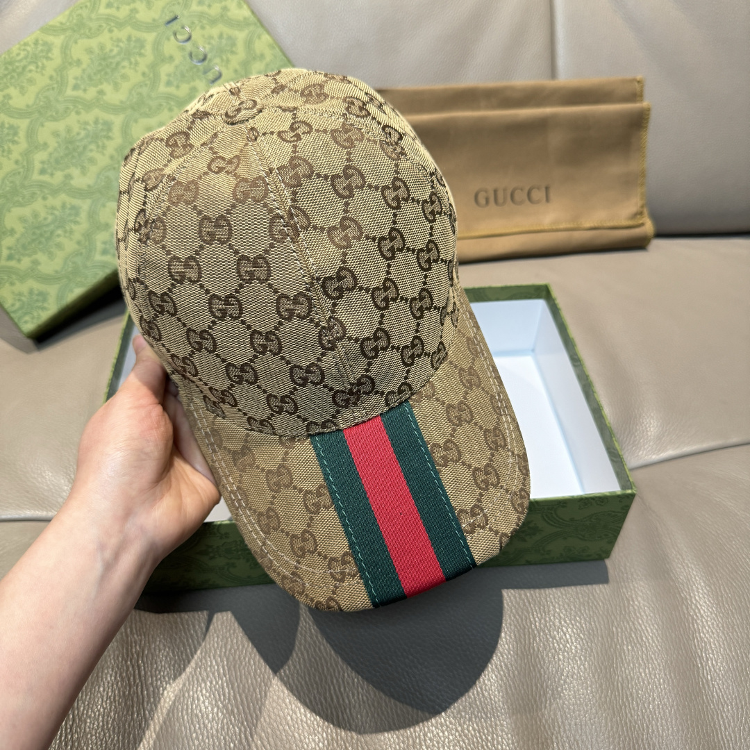 原单版本出货！配盒子布袋，Gucci(古奇)最新原单棒球帽，宽版织带。专柜1:1开模订制，最高版本，原版