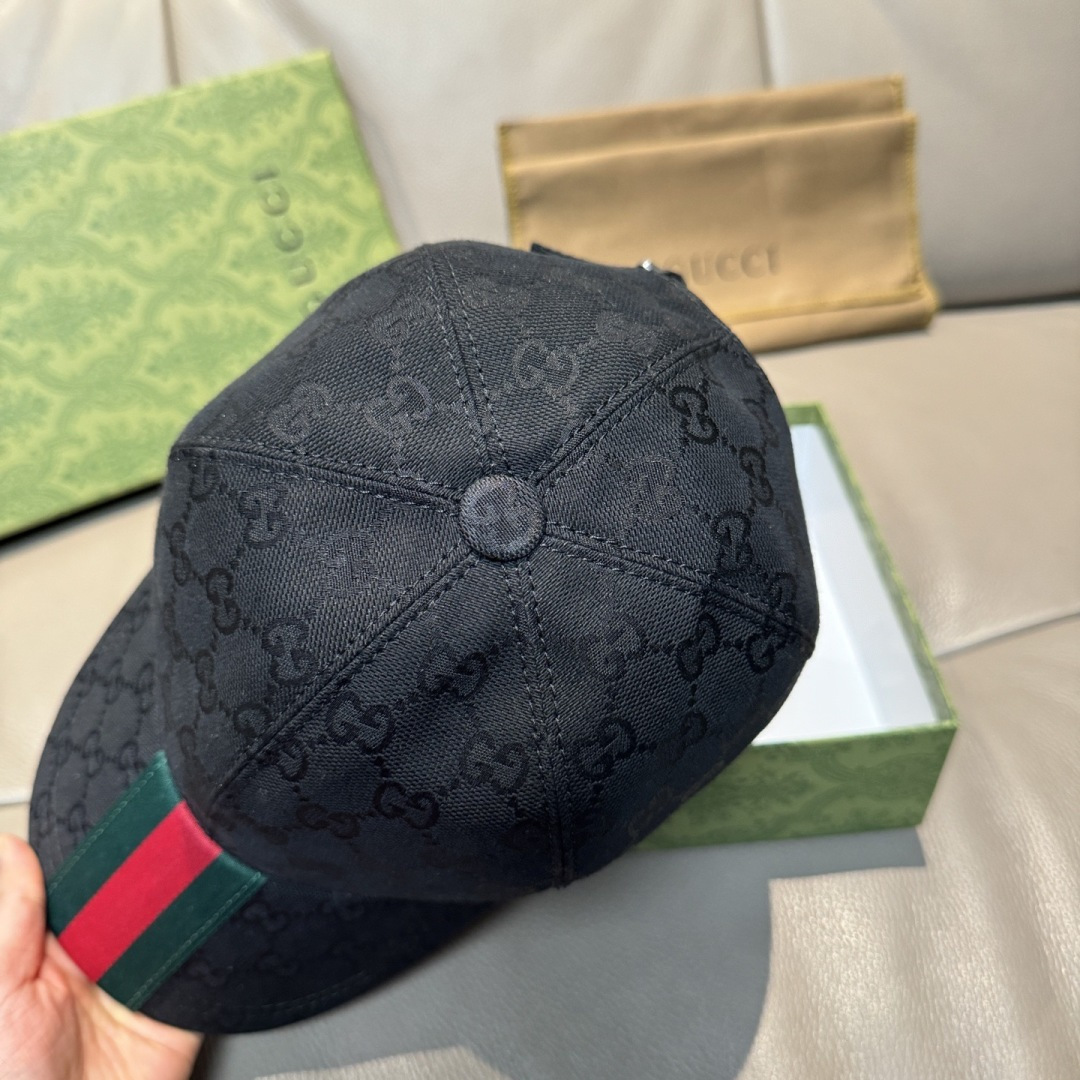 原单版本出货！配盒子布袋，Gucci(古奇)最新原单棒球帽，宽版织带。专柜1:1开模订制，最高版本，原版