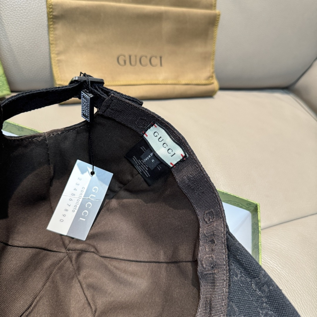 原单版本出货！配盒子布袋，Gucci(古奇)最新原单棒球帽，宽版织带。专柜1:1开模订制，最高版本，原版