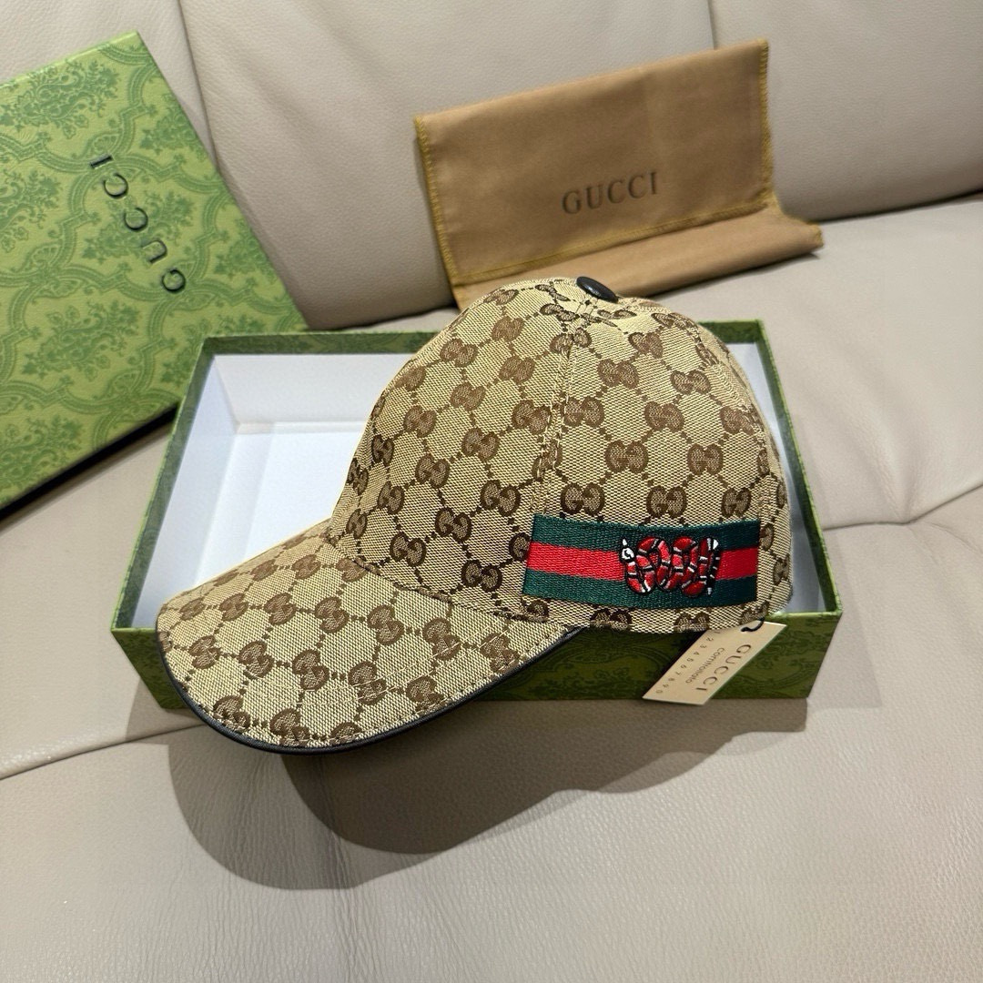 配盒子布袋，Gucci(古奇)新款原单棒球帽， 刺绣小蟒蛇，1:1开模订制，重工刺绣，细腻奢华，细节可媲
