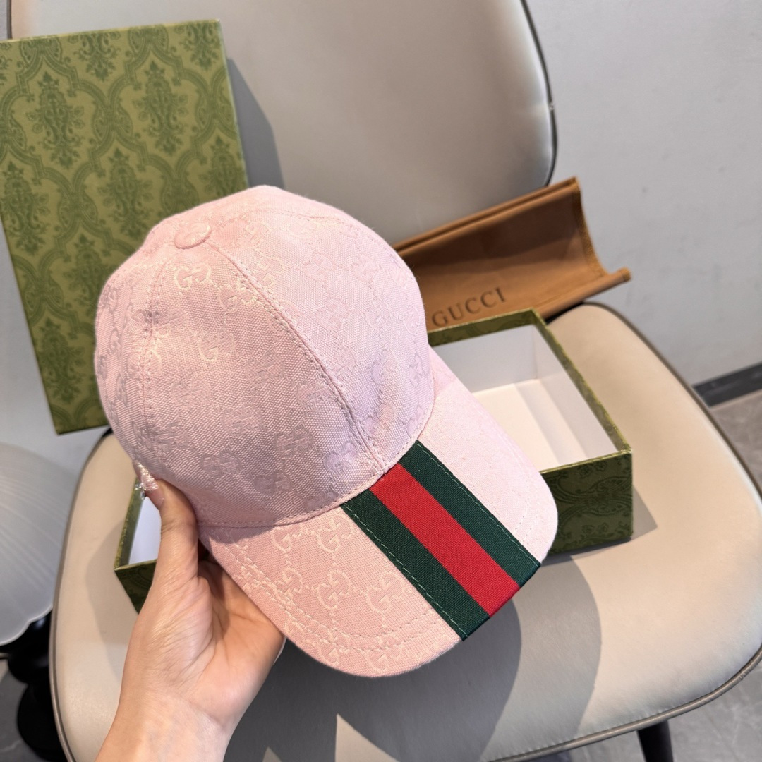 原单版本新色出货！配盒子布袋，Gucci(古奇)最新原单棒球帽，宽版织带。专柜1:1开模订制，最高版本，