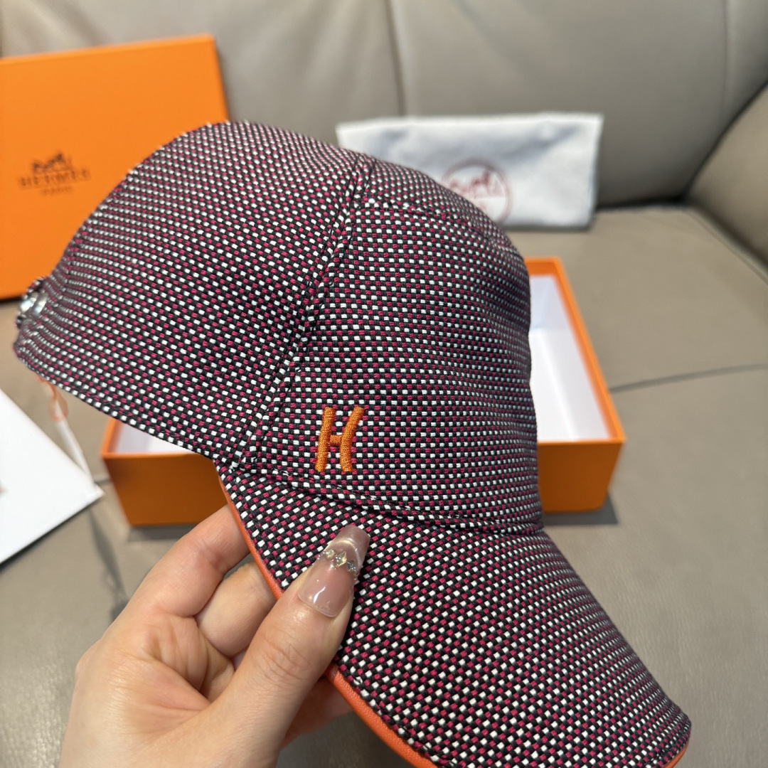 配盒子布袋，HERMÈS (爱马仕)原单棒球帽，经典H， 正品开模订制，原版透气帆布面料+头层牛皮，原厂