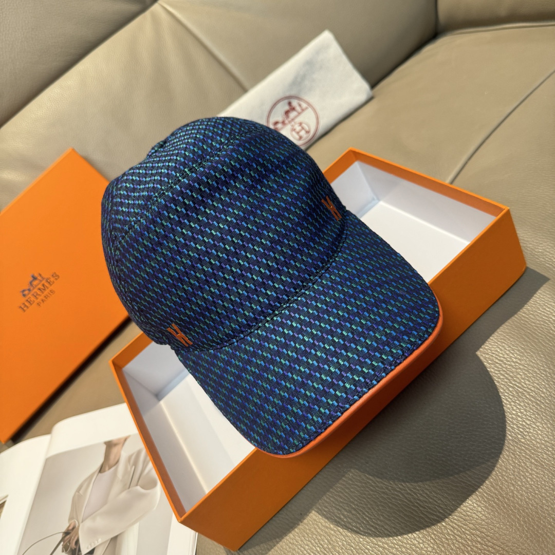 配盒子布袋，HERMÈS (爱马仕)原单棒球帽，经典H， 正品开模订制，原版透气帆布面料+头层牛皮，原厂