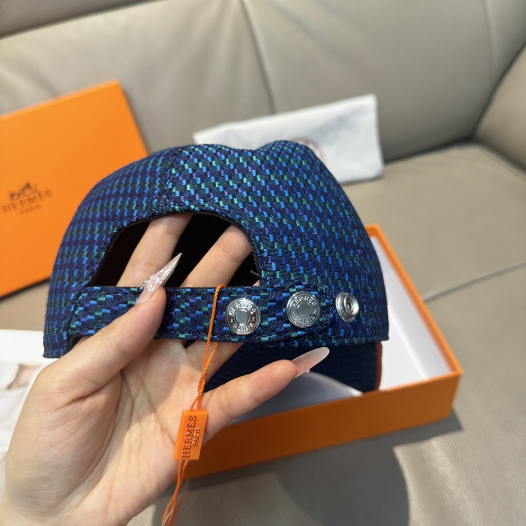 配盒子布袋，HERMÈS (爱马仕)原单棒球帽，经典H， 正品开模订制，原版透气帆布面料+头层牛皮，原厂