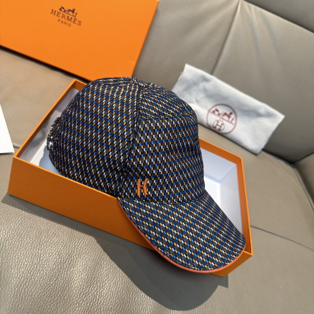 配盒子布袋，HERMÈS (爱马仕)原单棒球帽，经典H， 正品开模订制，原版透气帆布面料+头层牛皮，原厂