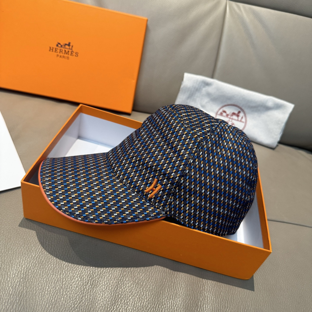 配盒子布袋，HERMÈS (爱马仕)原单棒球帽，经典H， 正品开模订制，原版透气帆布面料+头层牛皮，原厂