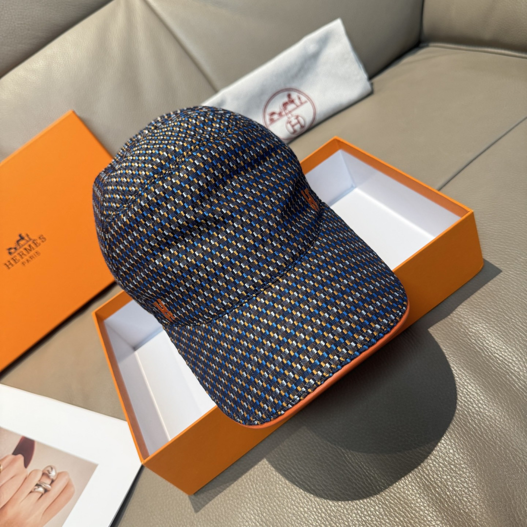 配盒子布袋，HERMÈS (爱马仕)原单棒球帽，经典H， 正品开模订制，原版透气帆布面料+头层牛皮，原厂