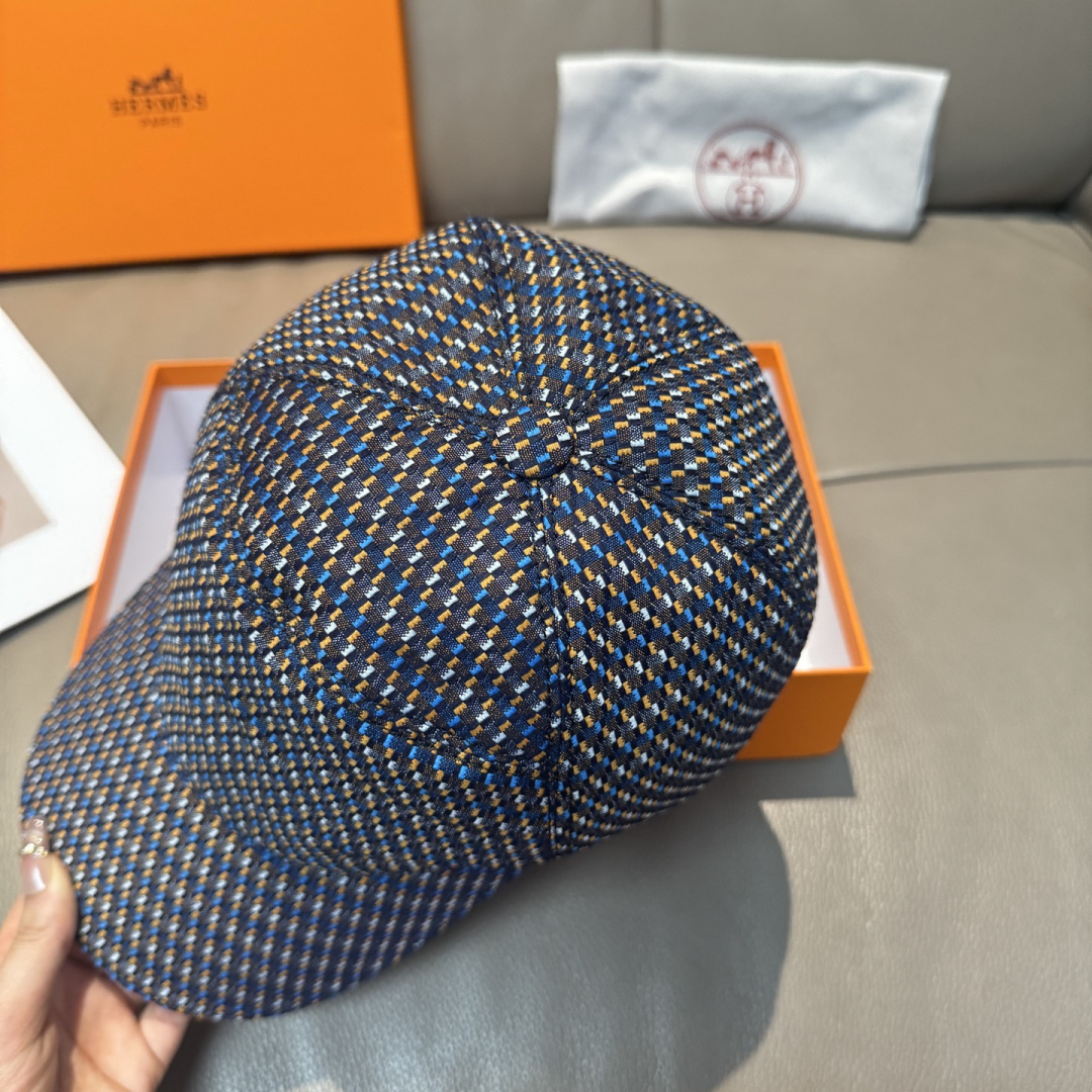 配盒子布袋，HERMÈS (爱马仕)原单棒球帽，经典H， 正品开模订制，原版透气帆布面料+头层牛皮，原厂