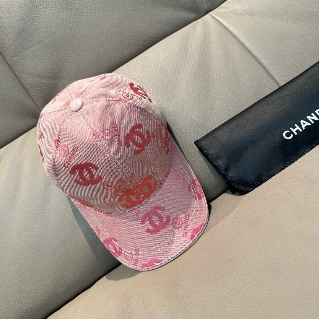 配包装布袋，Chanel(香奈儿)经典原单棒球帽， 经典双C,专柜1:1开模订制，原版帆布料+头层牛皮，