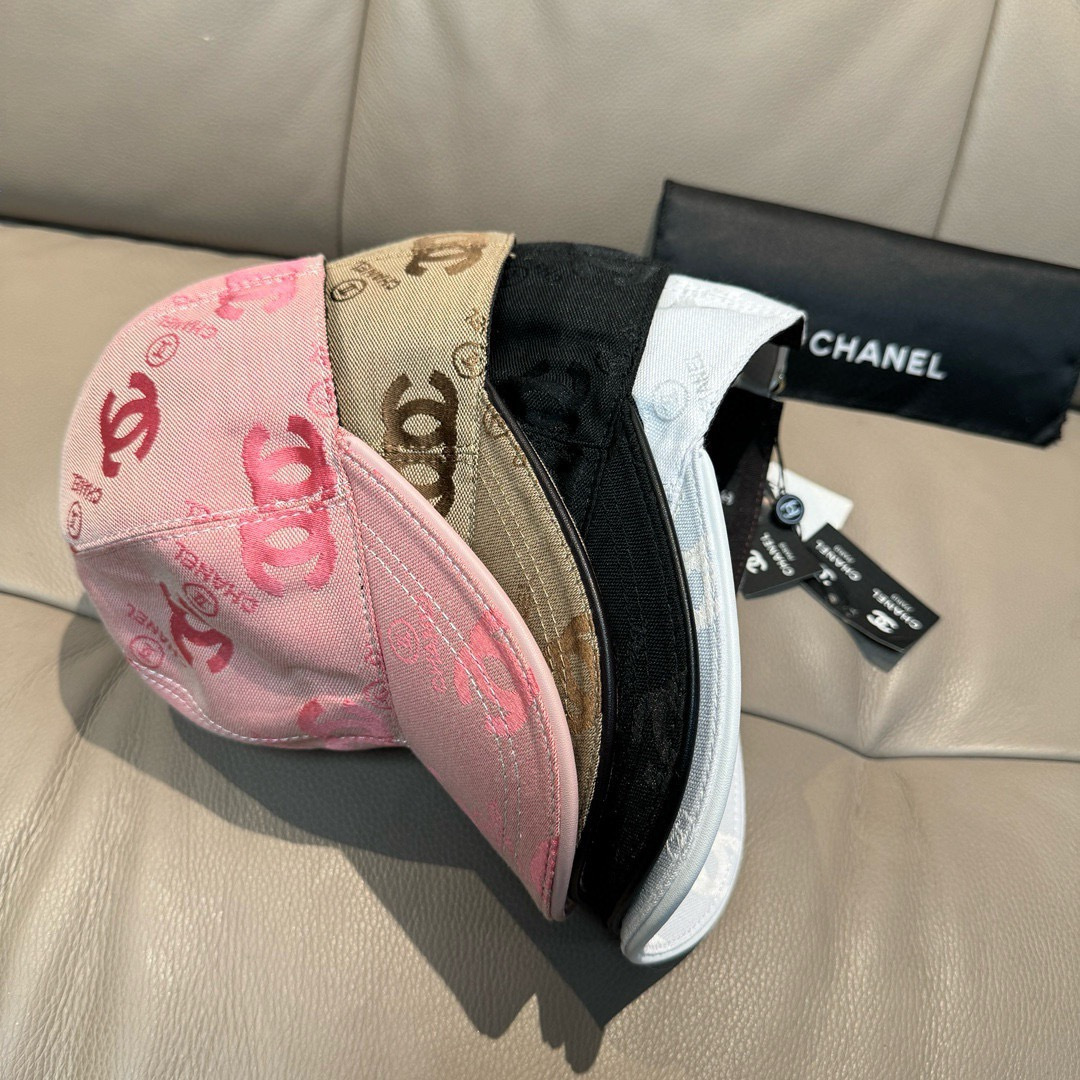 配包装布袋，Chanel(香奈儿)经典原单棒球帽， 经典双C,专柜1:1开模订制，原版帆布料+头层牛皮，