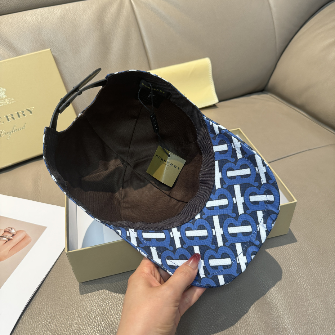 配盒子布袋，Burberry（巴宝莉）最新款棒球帽，正品开模订制，全新TB图纹，原版印花面料，做工细致无