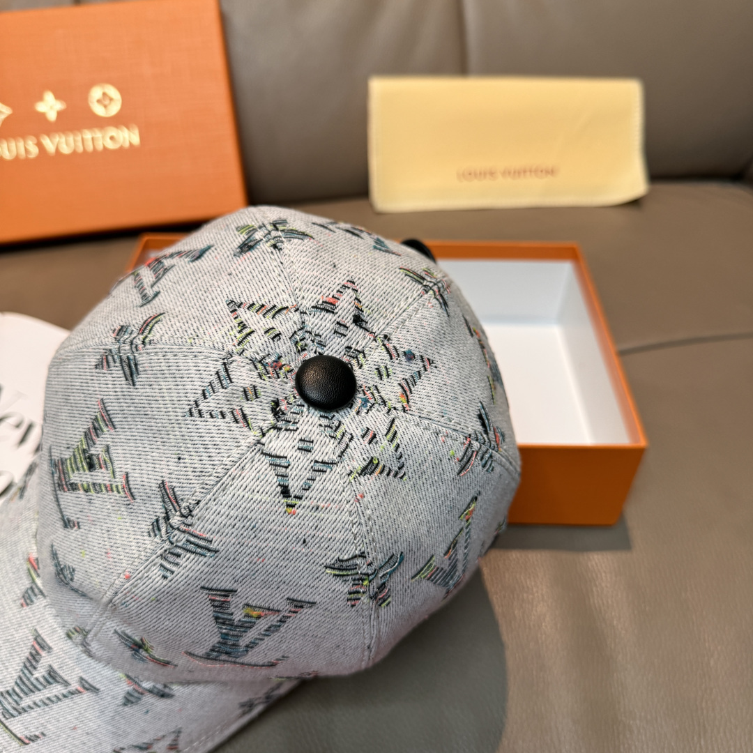 配盒子布袋，LV(路易威登)新款原单棒球帽，大logo提花，1:1开模订制，原版牛仔布料，做工细致完美，