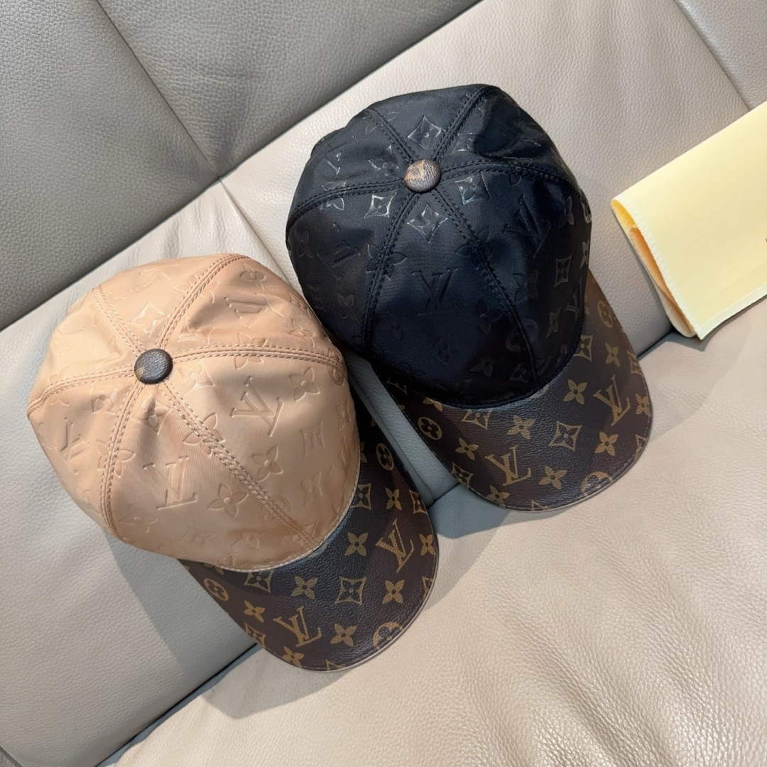 配盒子布袋，LV(路易威登)新款原单棒球帽，老花拼接，1:1开模订制，原版印花绸缎面料+专柜老花皮，做工