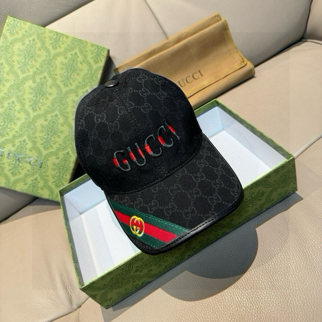 配盒子布袋，Gucci(古奇)新款原单棒球帽，双G织带。1:1开模订制，重工刺绣，细节可媲美专柜，原版帆