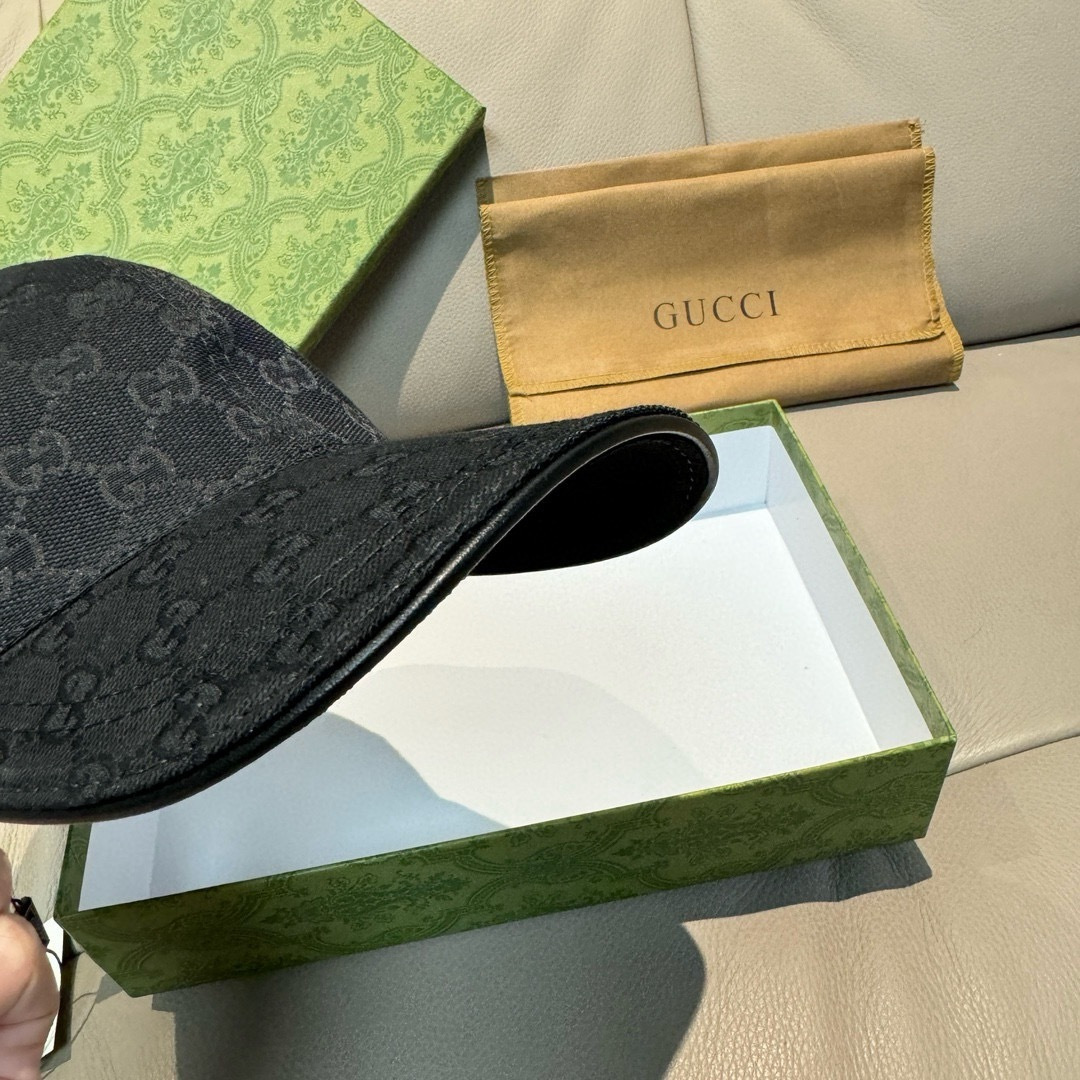 万年经典款出货！配盒子布袋，Gucci(古奇)经典原单棒球帽，蜜蜂织带，专柜1:1开模订制，最高版本，原