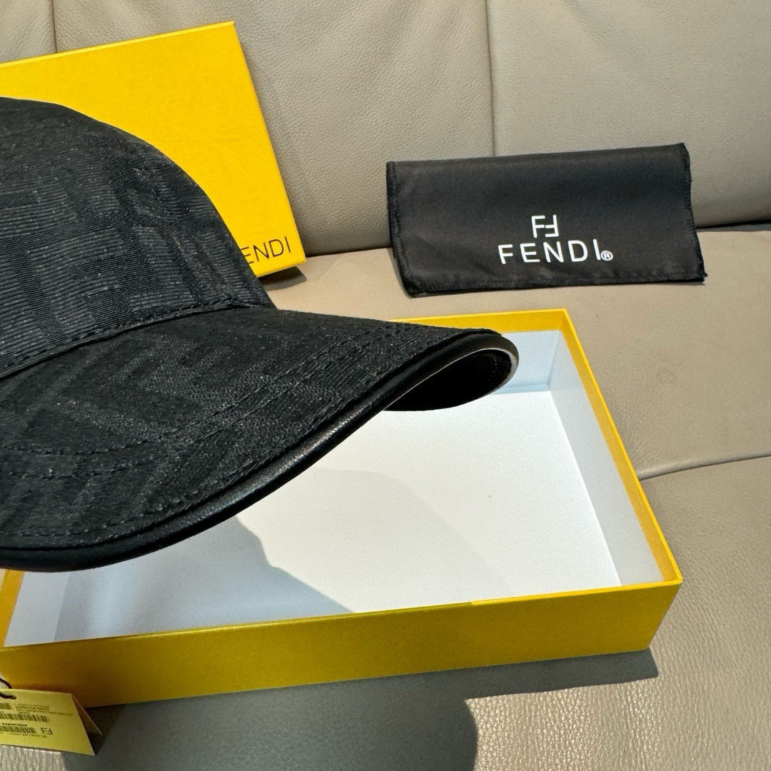 配盒子布袋，Fendi（芬迪）新款原单棒球帽， 双F提花，专柜热卖款，复古双F提花口碑极佳，1:1开模订