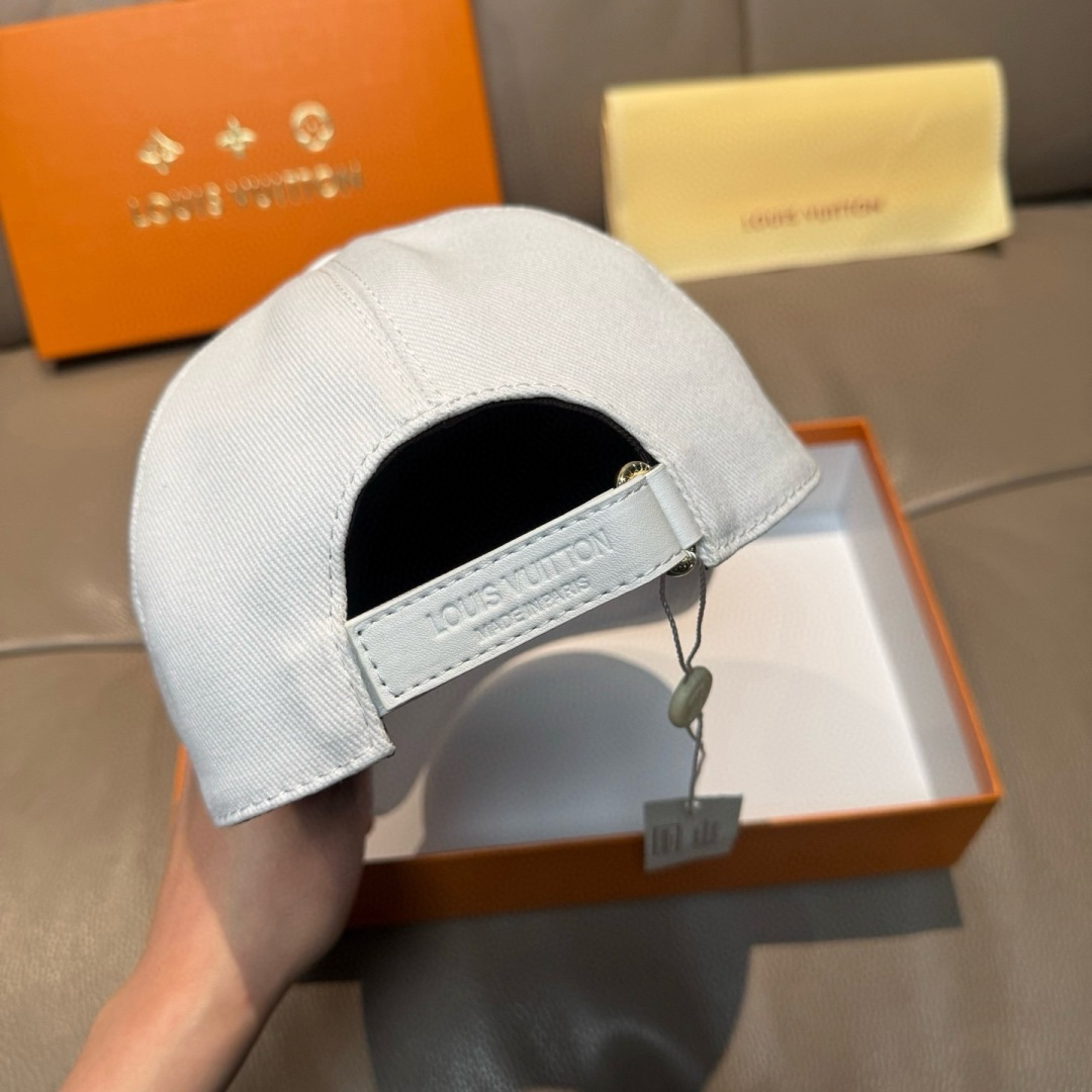 配盒子布袋，LV(路易威登)新款原单棒球帽，LV刺绣，专柜1:1开模订制，原版帆布面料+头层牛皮，精细刺