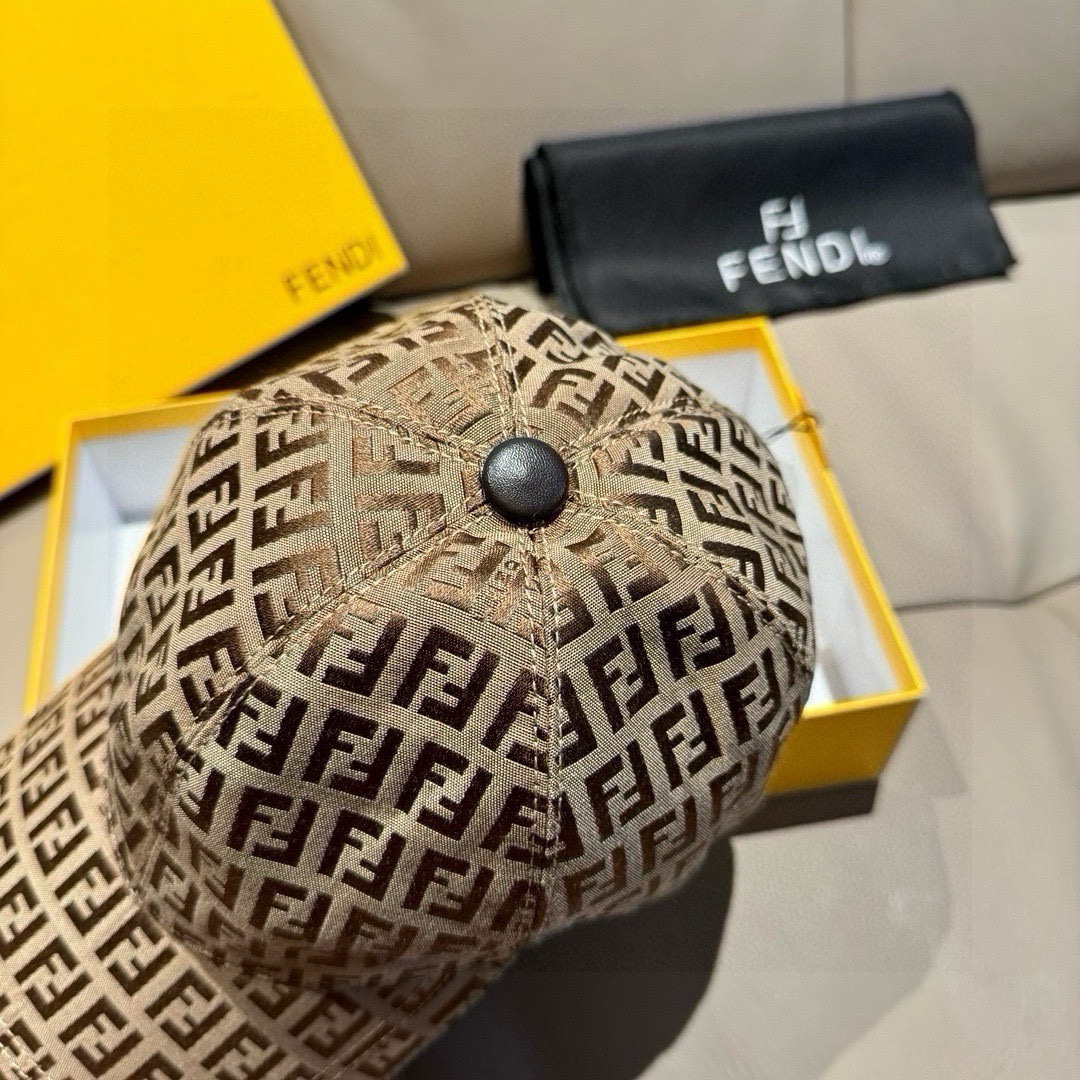 新款出货配盒子布袋，Fendi（芬迪）新款原单棒球帽， 双F提花，专柜常年热卖款，口碑极佳，1:1开模订