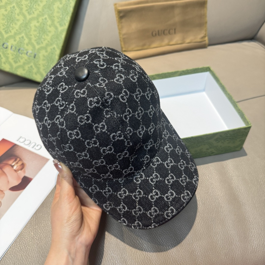 配盒子布袋，Gucci(古奇)经典原单棒球帽，双G牛仔提花，复古设计，专柜1:1开模订制！原版牛仔布料+
