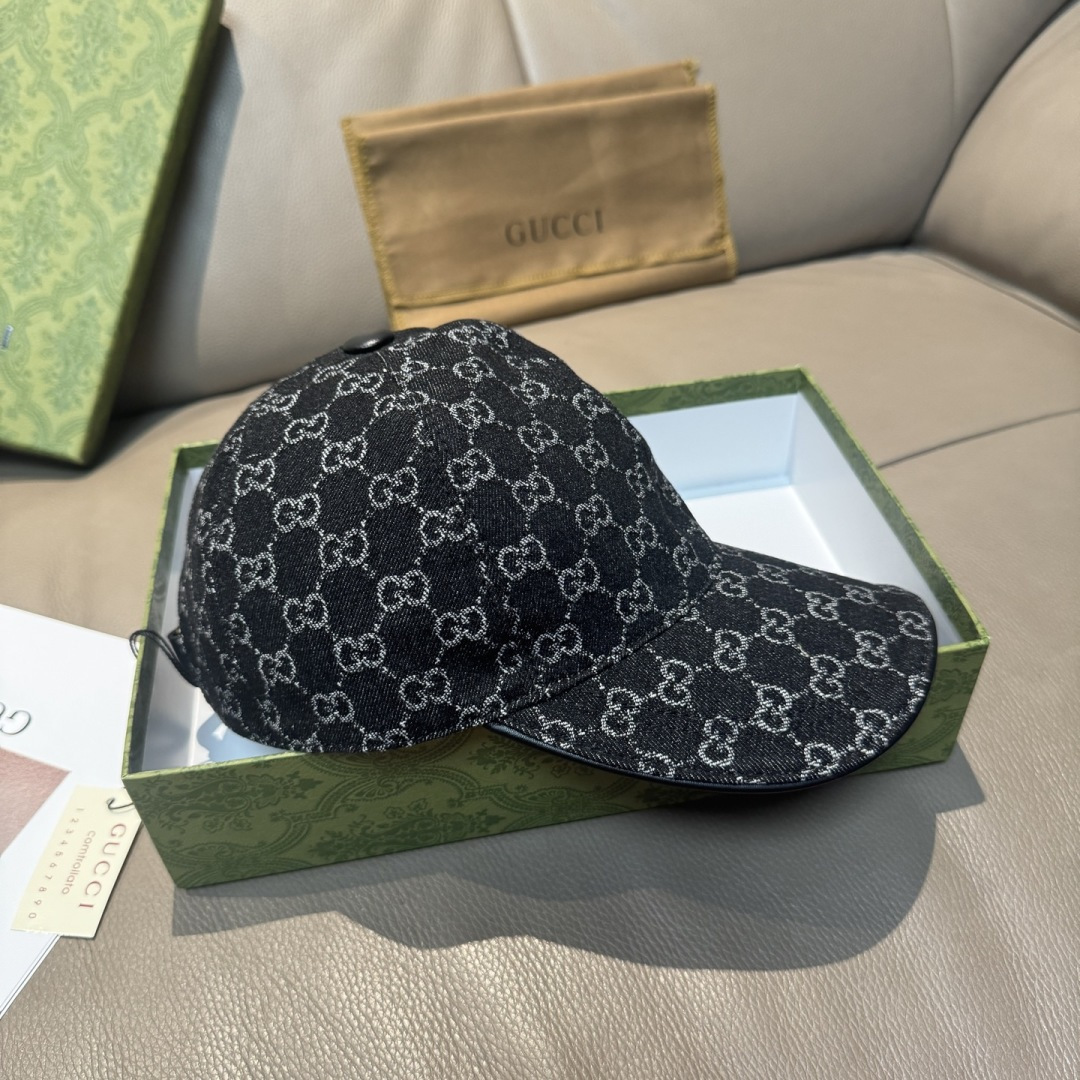 配盒子布袋，Gucci(古奇)经典原单棒球帽，双G牛仔提花，复古设计，专柜1:1开模订制！原版牛仔布料+