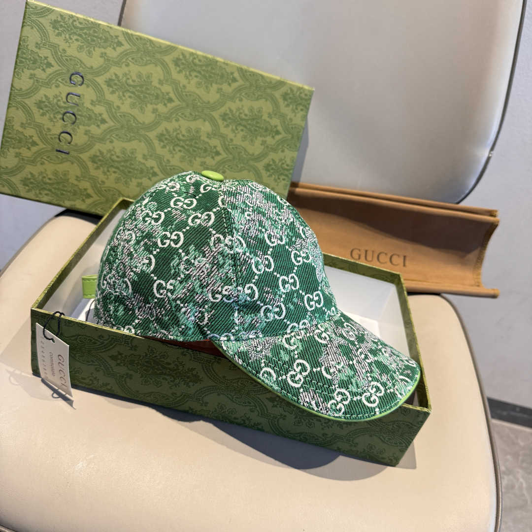 配盒子布袋，Gucci(古奇)经典原单棒球帽，双G牛仔提花，复古设计，专柜1:1开模订制！原版牛仔布料+