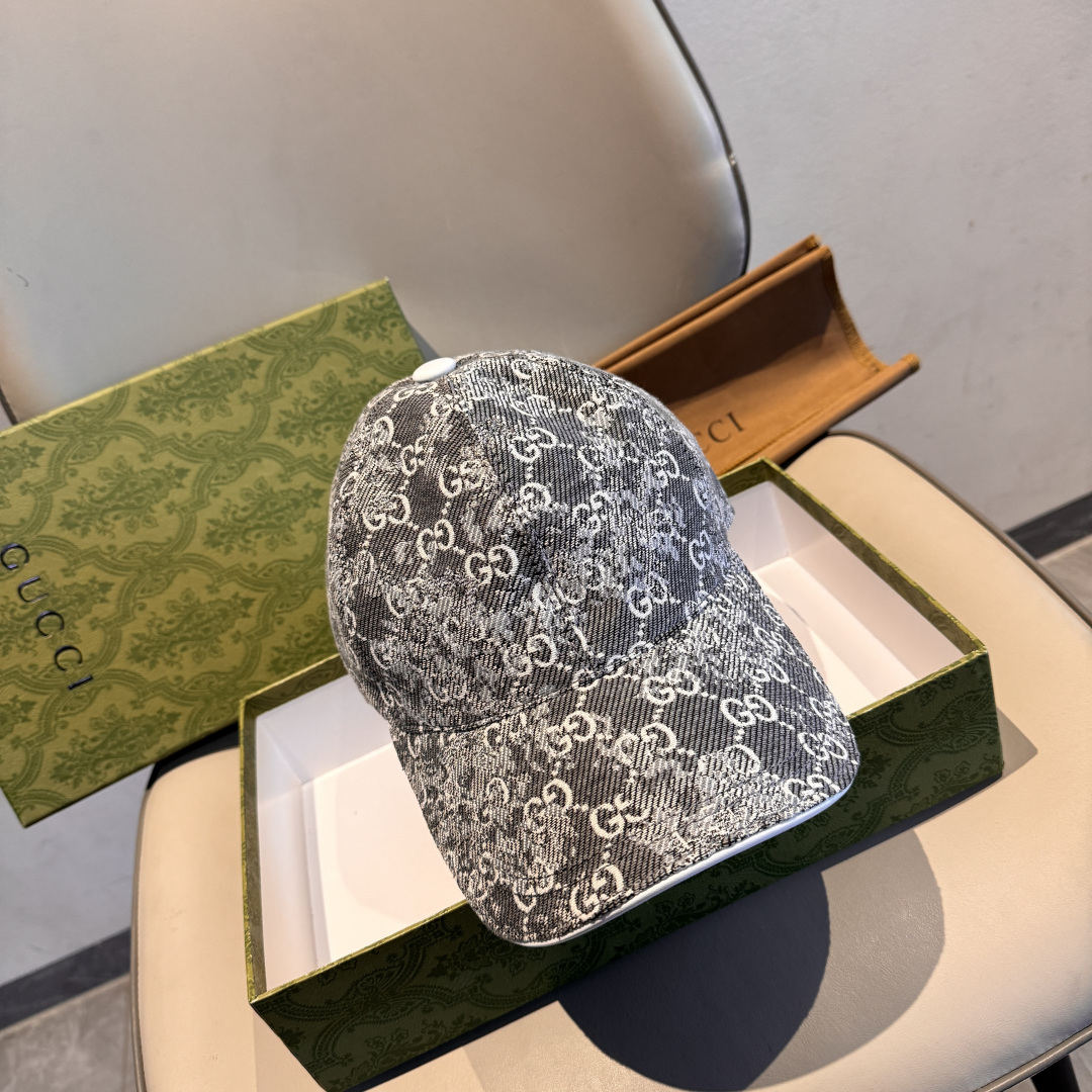 配盒子布袋，Gucci(古奇)经典原单棒球帽，双G牛仔提花，复古设计，专柜1:1开模订制！原版牛仔布料+