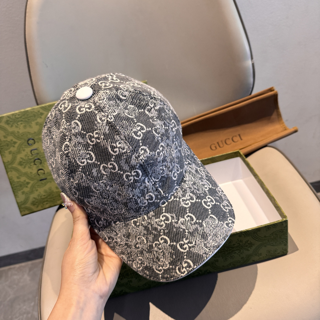 配盒子布袋，Gucci(古奇)经典原单棒球帽，双G牛仔提花，复古设计，专柜1:1开模订制！原版牛仔布料+