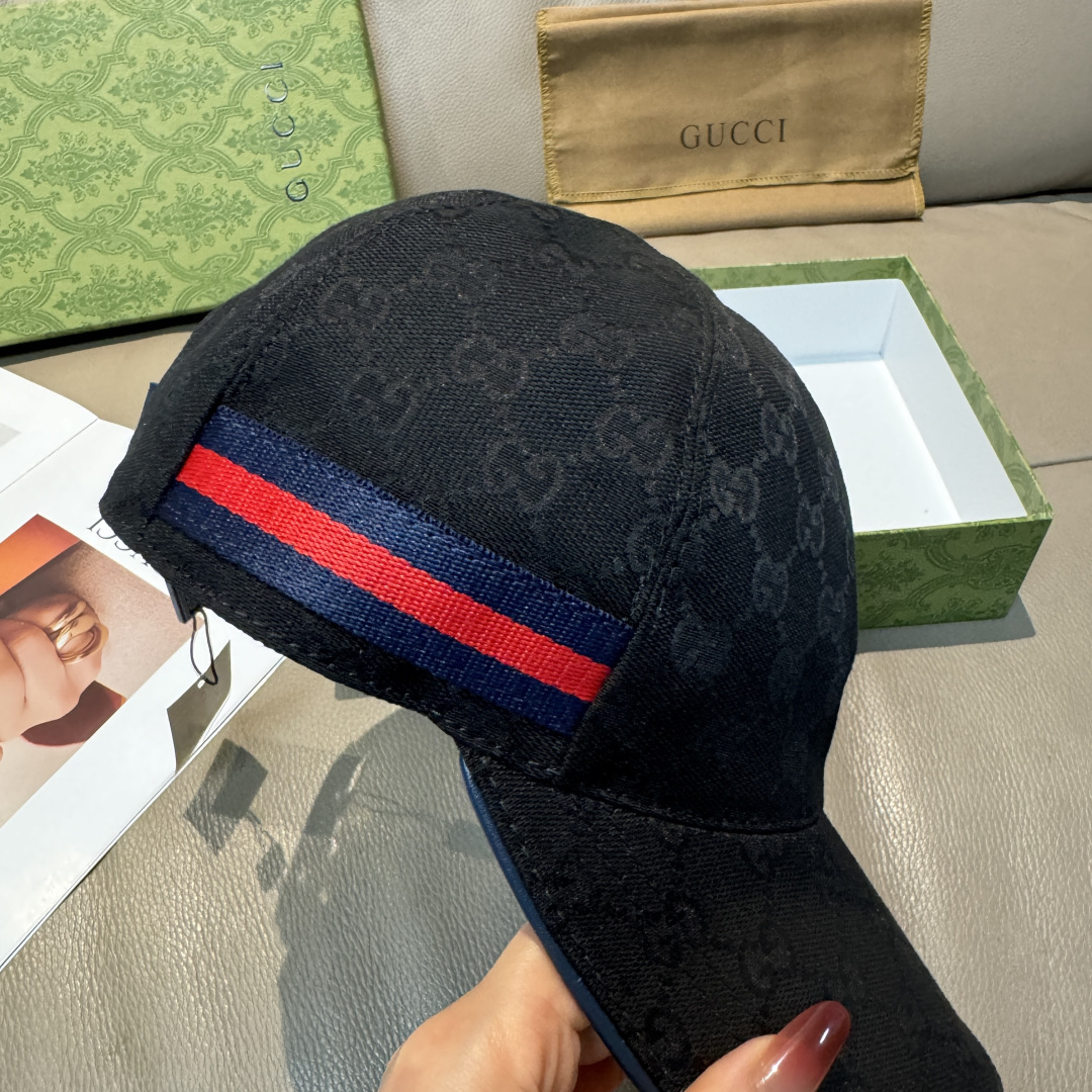 万年经典款新色出货！配盒子布袋，Gucci(古奇)经典原单棒球帽😍😍专柜1:1开模订制，最高版本，原版帆