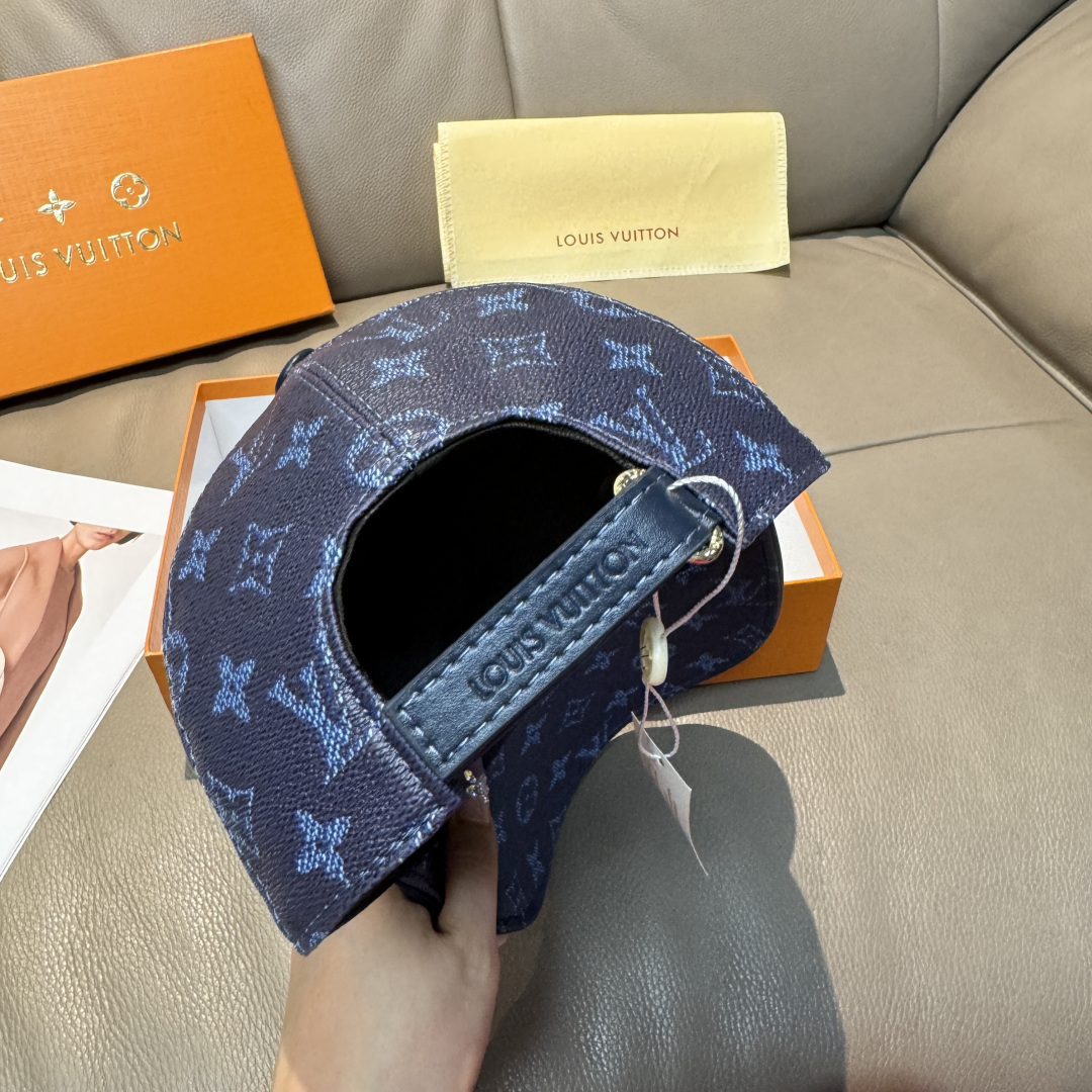 配包装布袋，LV路易威登经典原单棒球帽，经典老花，1:1开模订制，原版专柜PU皮革+头层牛皮包边，长年爆