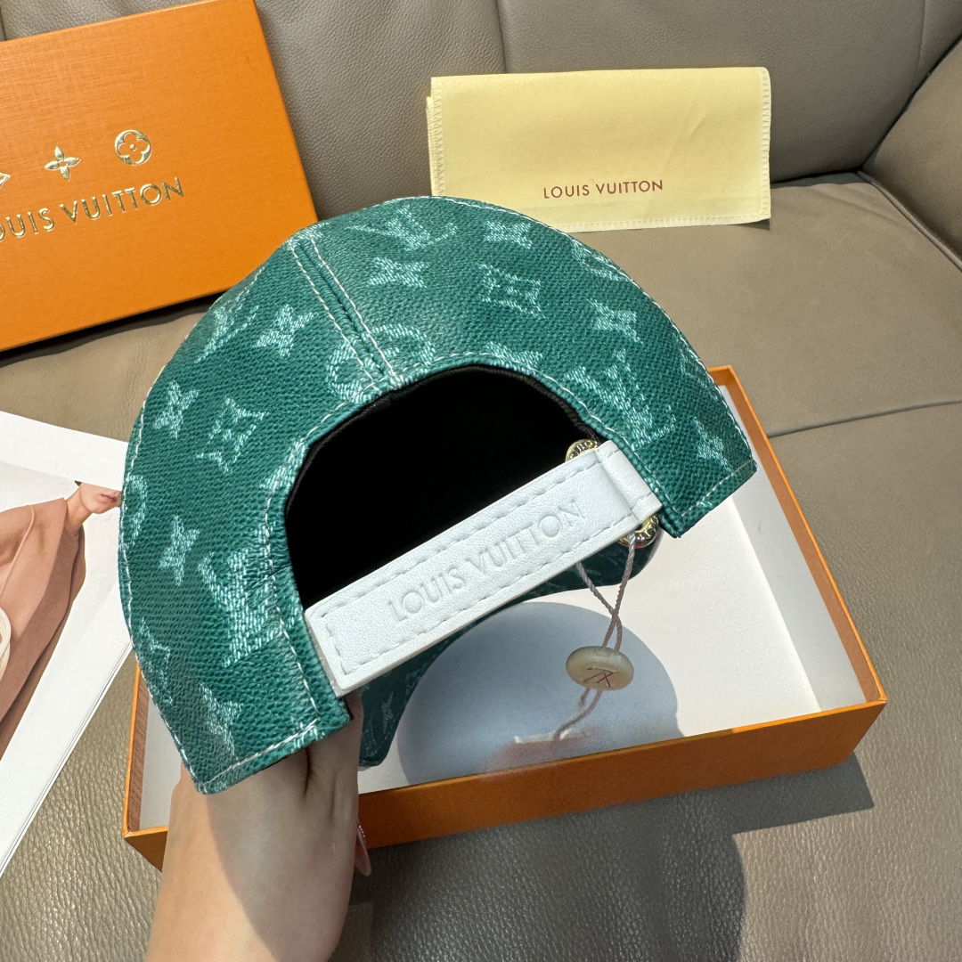 配包装布袋，LV路易威登经典原单棒球帽，经典老花，1:1开模订制，原版专柜PU皮革+头层牛皮包边，长年爆