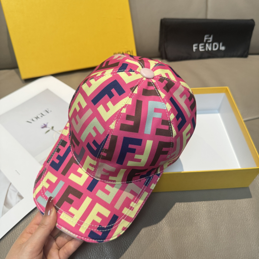 配盒子布袋，Fendi（芬迪）新款原单棒球帽， 双F提花，专柜常年热卖款，口碑极佳，1:1开模订制，原版